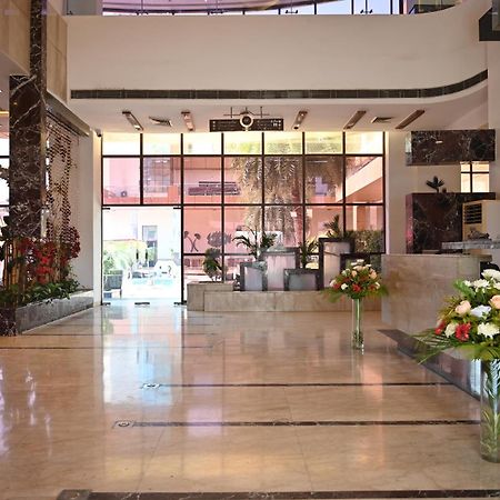 Club Florence Gurgaon Exterior foto